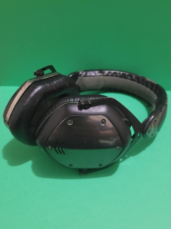V-Moda Crossfade LP Black Leather Over Ear Wired Headphones Black Silver Tested
