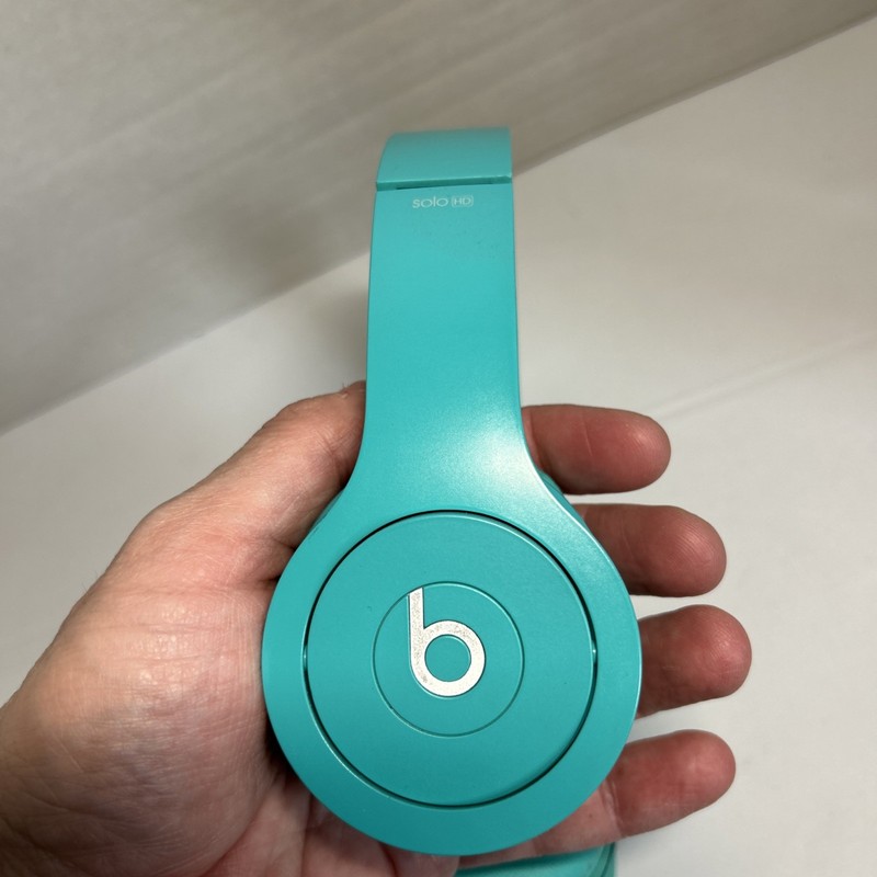 Beats by Dr. Dre Solo HD Headphones - Aqua, Wired, w Case Tested Working gallery