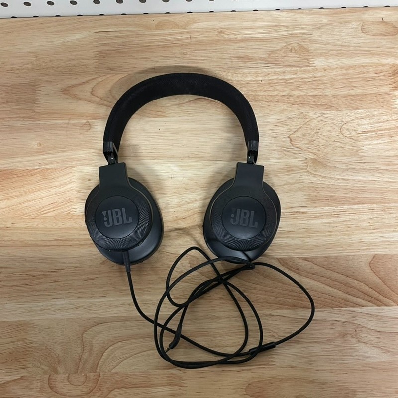 JBL Live 460NC Wireless On-Ear Noise-Cancelling Headphones – Black