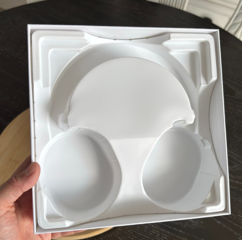 (Empty Box ONLY) Picun F8 Pro ANC Wireless Headphones – Grey – Includes Sleeve gallery