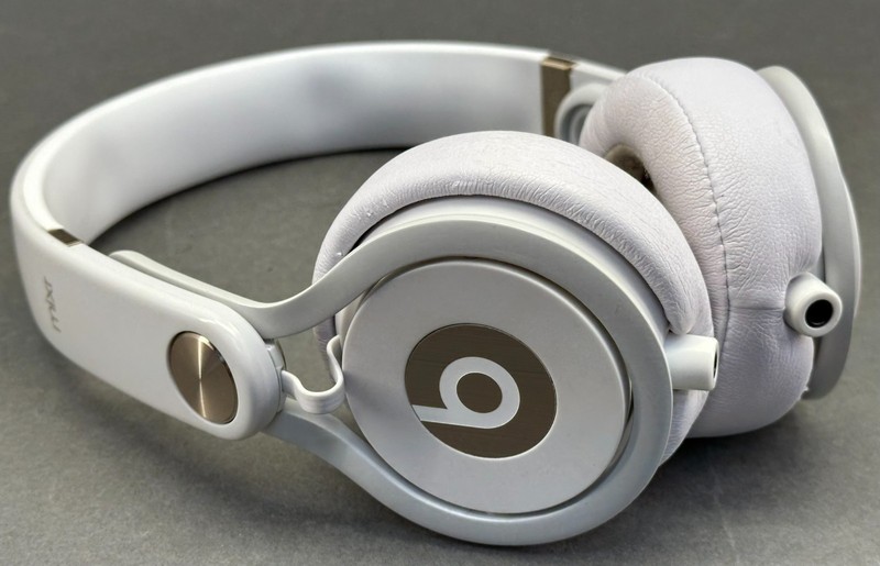 Beats By Dre Mixr Headphones #2 gallery