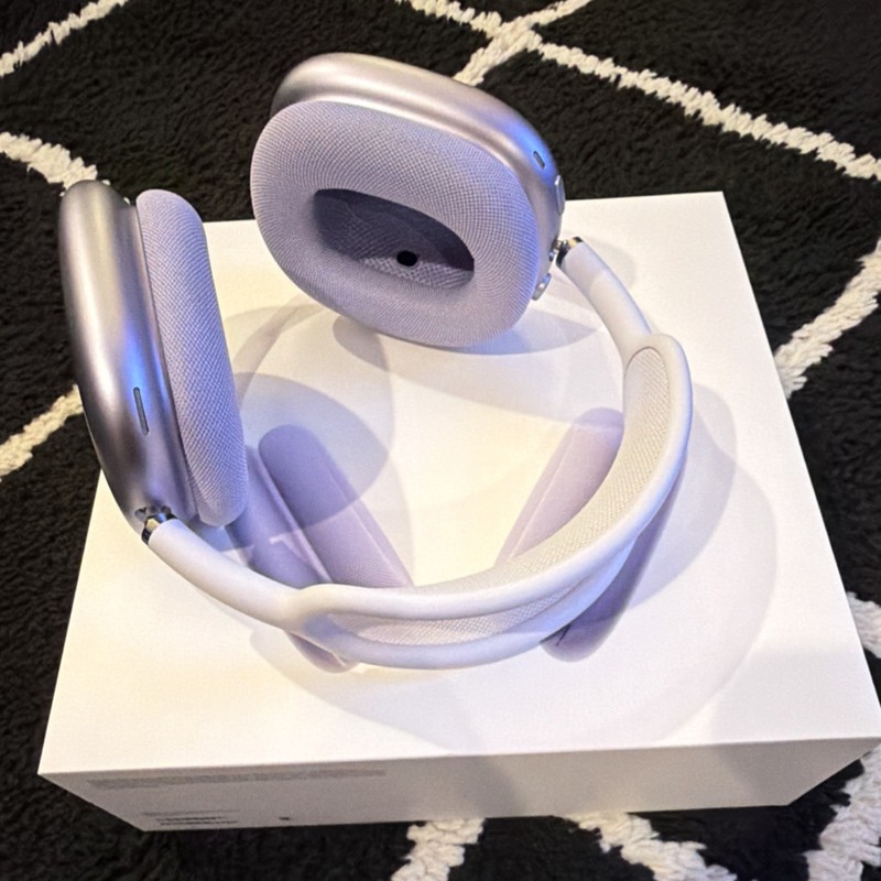 Apple AirPods Max (2024, USB-C) MWW83AM/A gallery