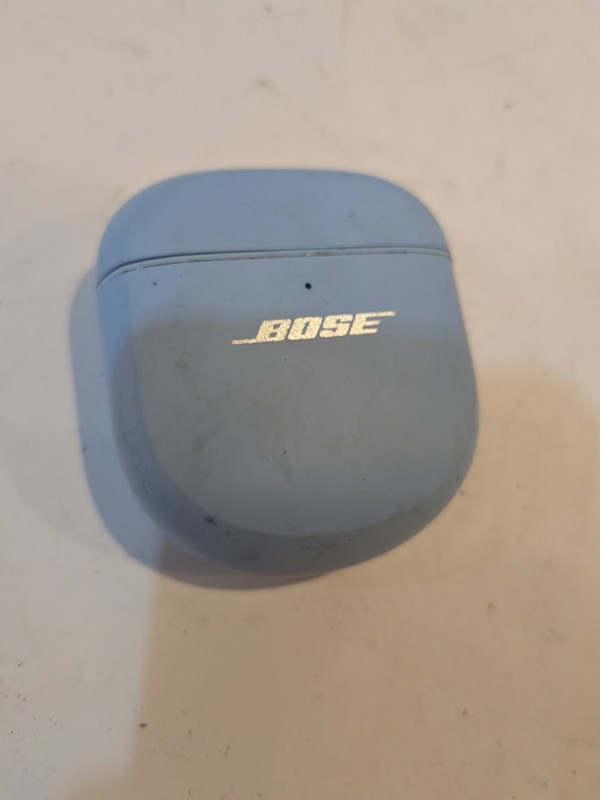 Bose QuietComfort Ultra REPLACEMENT CHARGING CASE-Moonstone Blue