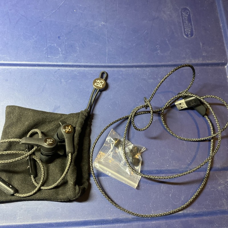 B&O Bang And Olufsen E6 Gray Wireless Earphones PARTS AS IS ONLY UNTESTED