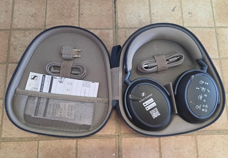 Sennheiser MOMENTUM 4 Wireless Bluetooth ANC Over-Ear Headphones – Blue