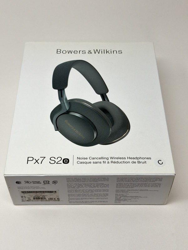 Bowers & Wilkins PX7 S2e Noise Cancelling Headphones Forest Green New Open Box
