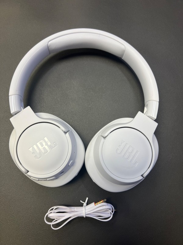 JBL Tune 710 headphones 3.5mm over-ear -WIRED ONLY!-2011