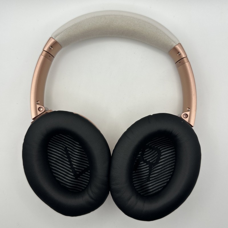 Bose QuietComfort 35 II BLUETOOTH Noise-Cancel Headphones Limited Rose Gold gallery