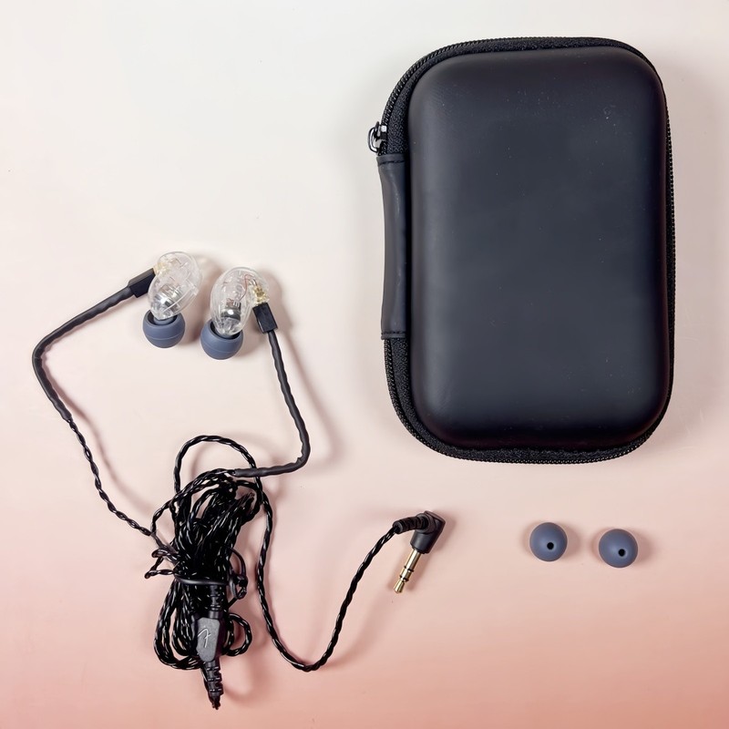 Shure SE215 Sound Isolating In-Ear Headphones 3.5mm Jack wired Clear Earphones gallery