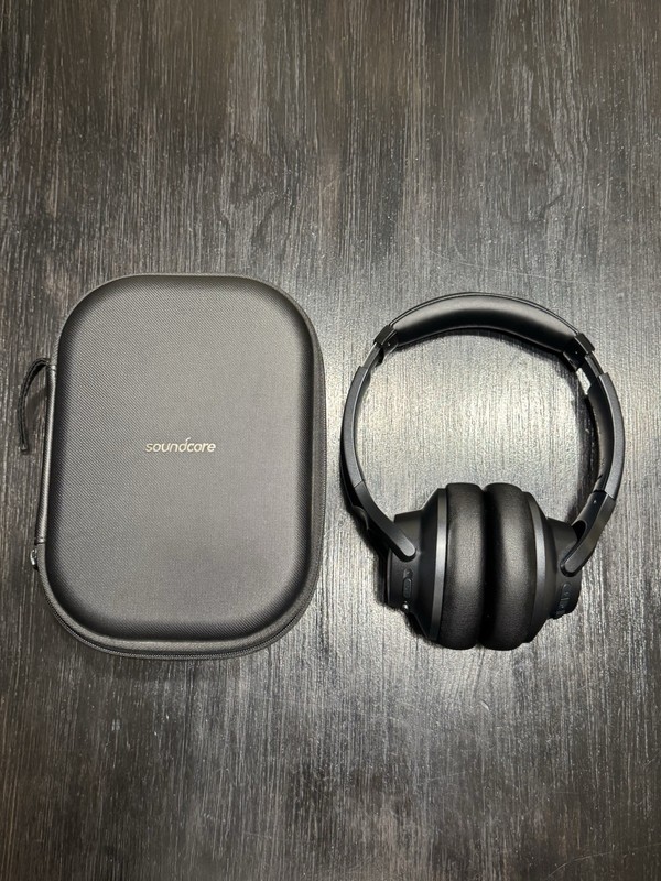 Anker Soundcore Life Q20+/Q20i Over-Ear Headphones Noise Cancellation With Case