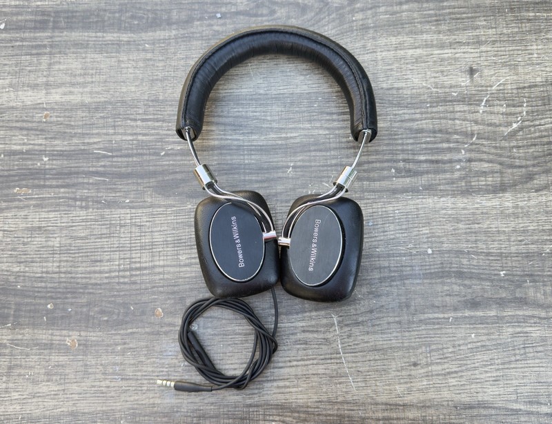 Bowers & Wilkins P5 Wired On-Ear Headphones