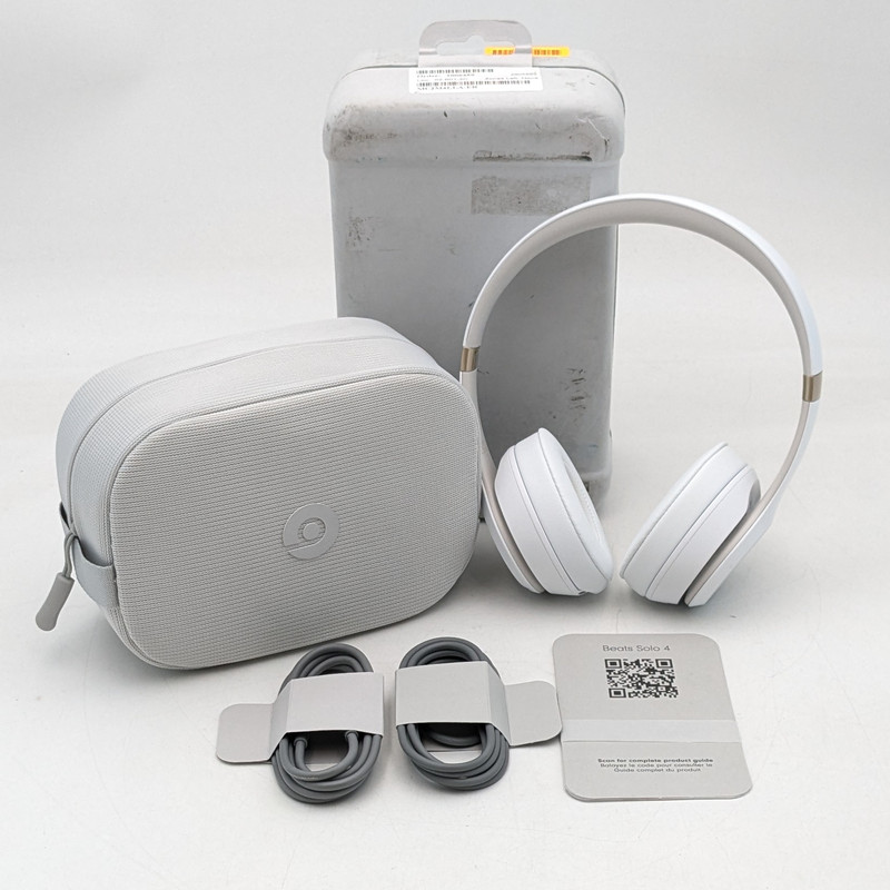 Beats By Dr. Dre Solo 4 Bluetooth Wireless On-Ear Headphones (A3140) – White