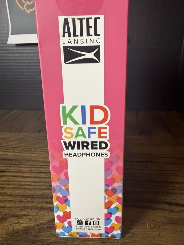 Kid Safe Pink Wired Headphones for Girls Ages 3-5 Volume Limiter BRAND NEW gallery