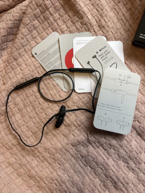 Beats by Dr. Dre Black Barely Used New Around Neck Headphones With Box And Cable gallery