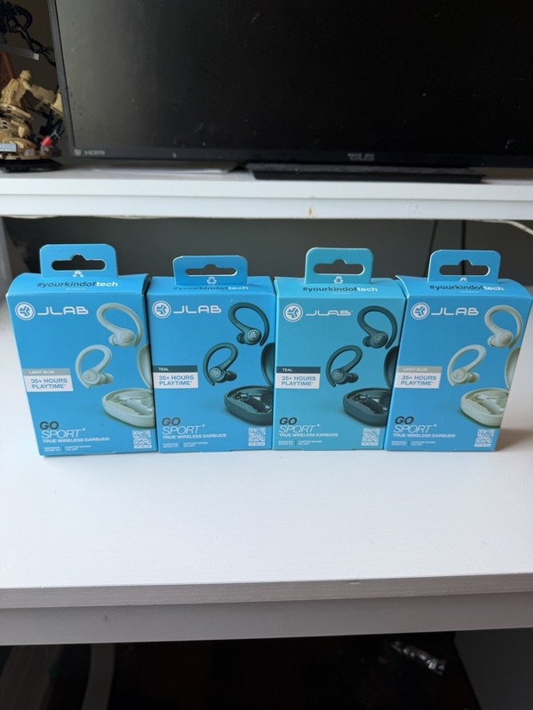 JLab Go Sport+ True Wireless Bluetooth Ear-Hook In-Ear Earbuds Mic Teal