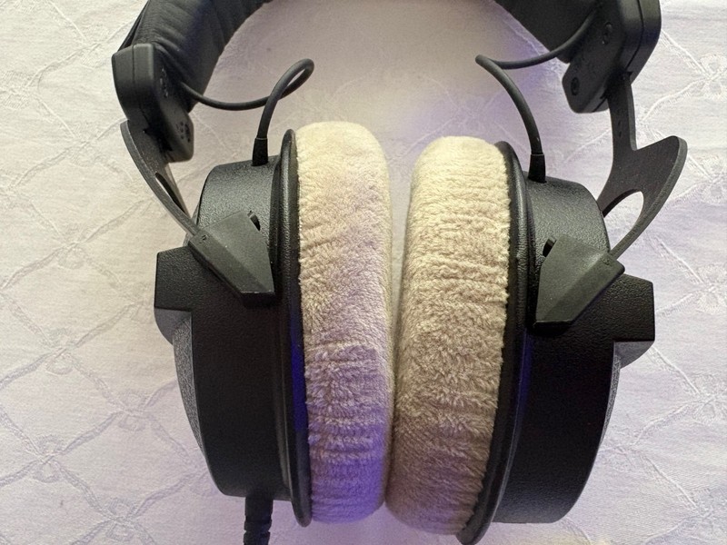 Beyerdynamic DT 770 PRO 32 Ohm Closed Studio Reference Wired German Headphones gallery