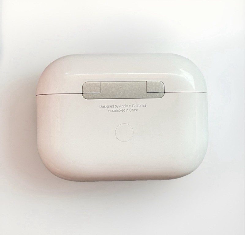 Apple AirPods Pro 1st Generation Bluetooth Earbud Headphones gallery