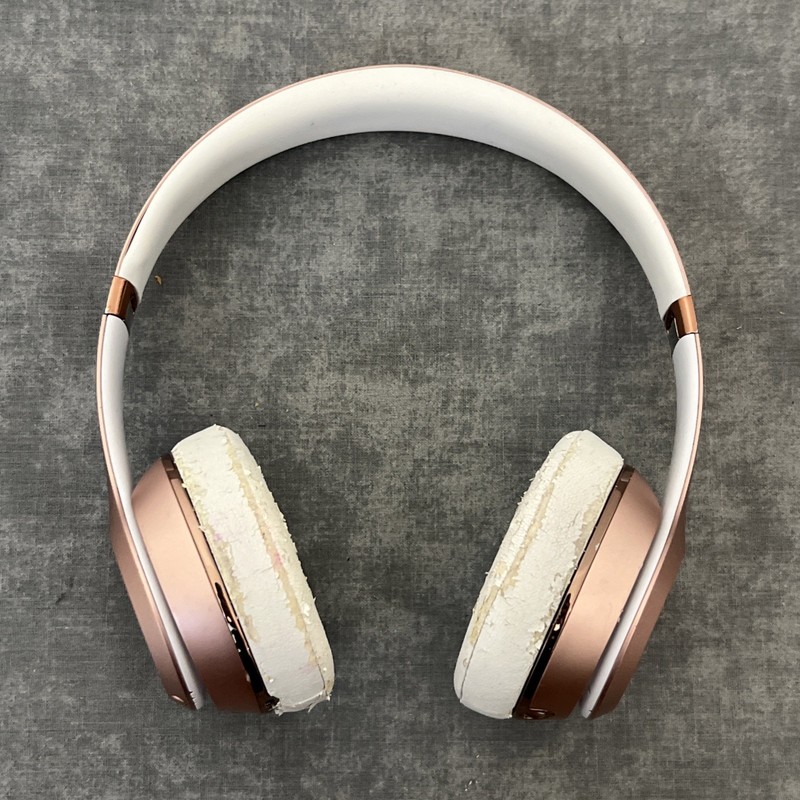 Beats by Dr. Dre Solo3 Wireless On-Ear Headphones Rose Gold A1796 READ DESCRIPTI