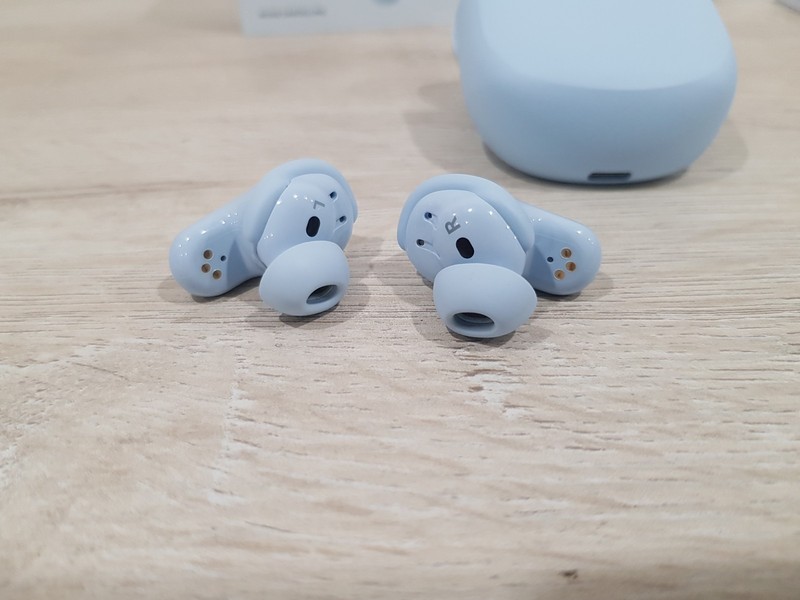 Bose QuietComfort Ultra Wireless Noise Cancelling In-Ear Earbuds Moonstone Blue gallery