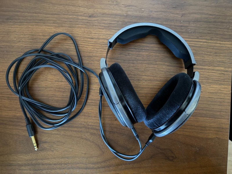 Sennheiser HD 650 Over Ear Headphones – Gray/Black