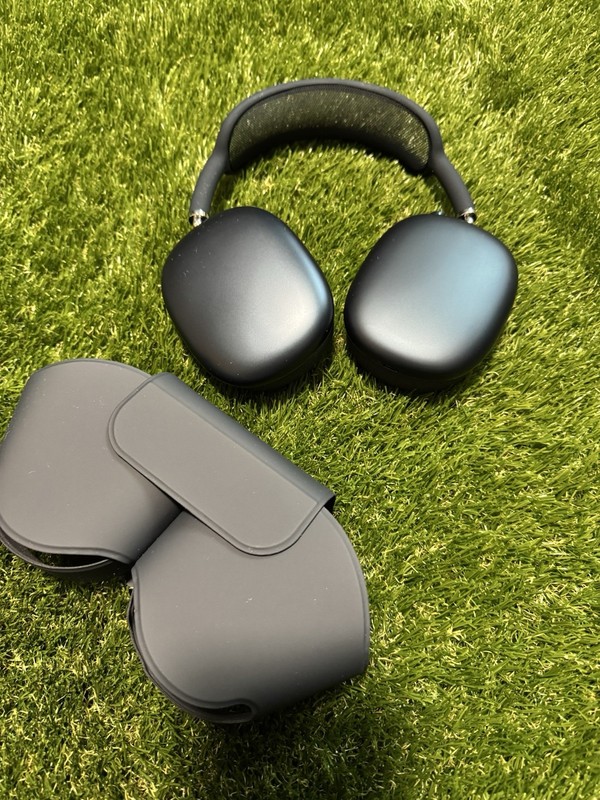 Apple AirPods Max 2 Midnight gallery