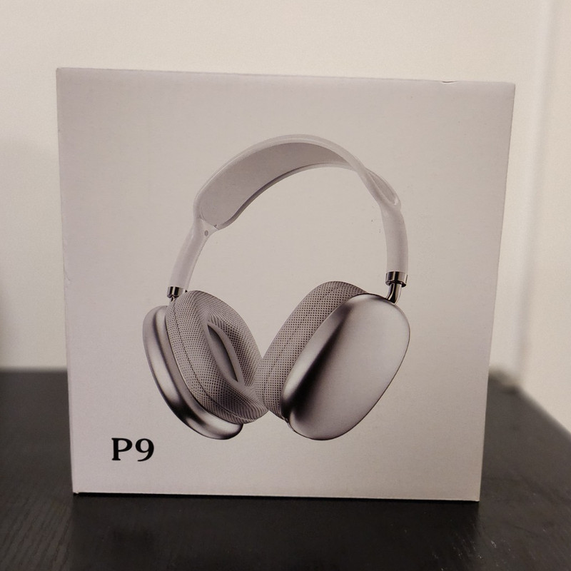 P9 Bluetooth Over-Ear Headphones, Silver, Ear-Cup Headband, 50 mm Driver