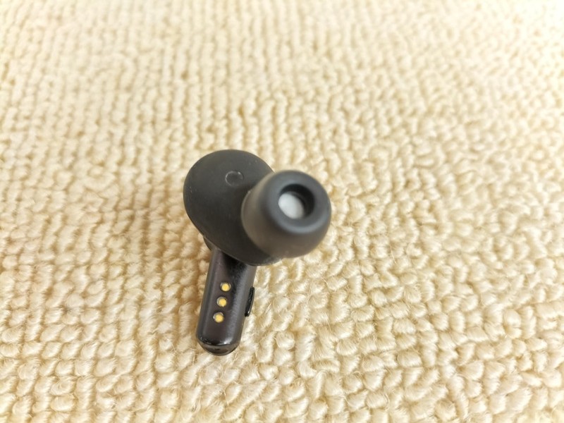 Audio-Technica ATH-TWX9 Wireless Noise Cancelling Earbuds Earphones w/ Tips Set gallery