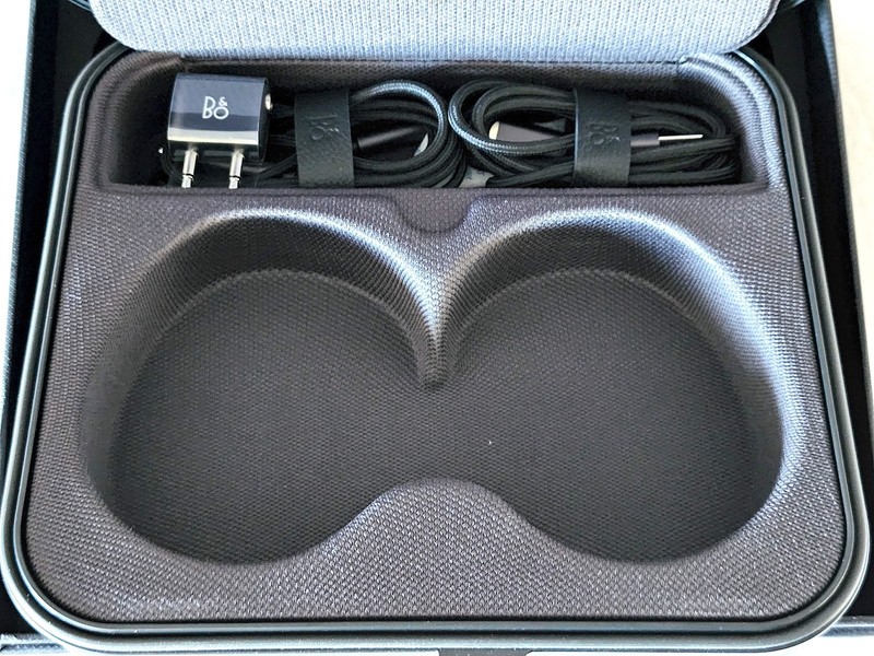 Bang & Olufsen Beoplay H95 Headphones - Black - BOX ONLY!!! gallery