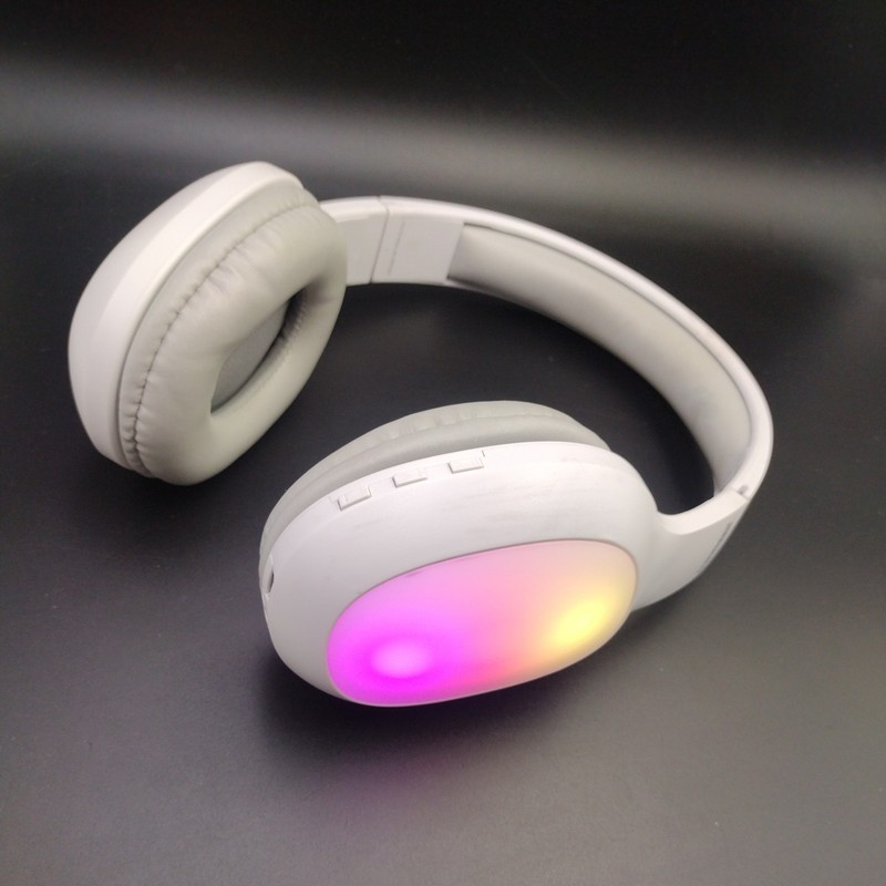 Bluetooth / 2 Boom Prime LED Headphones! gallery
