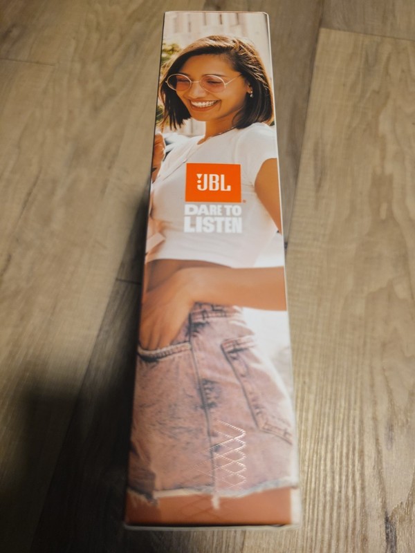 JBL LIVE 670NC Wireless On Ear Headphones with Adaptive Noise Cancel (H59000037) gallery