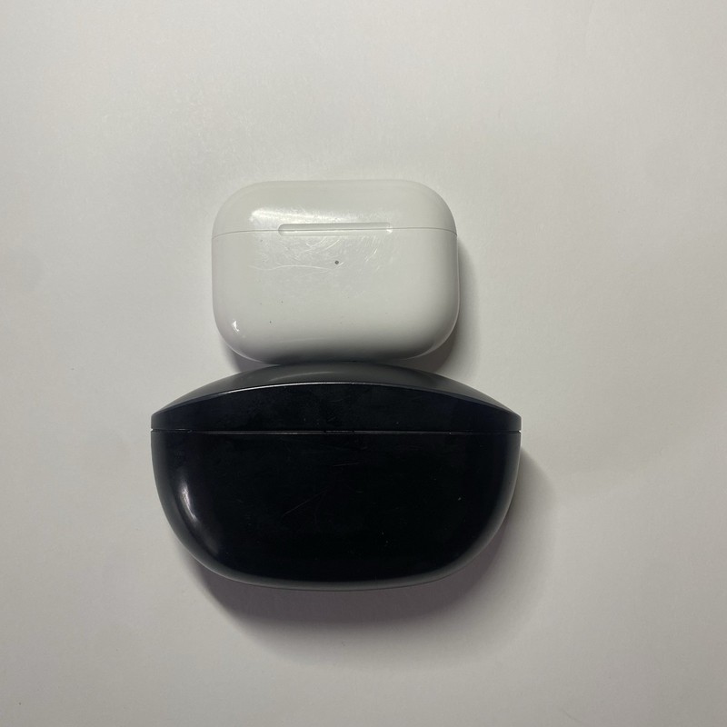 Apple AirPods & Sony WF-1000XM3 Bluetooth Earbuds Charging Cases Bundle Lot
