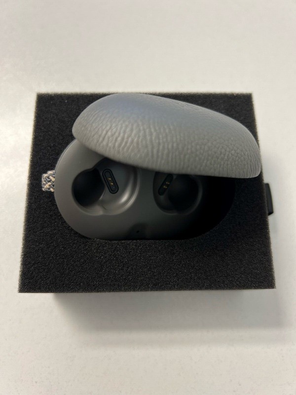Bang & Olufsen BeoPlay E8 1.0 Charging Case Replacement Shell Charocal