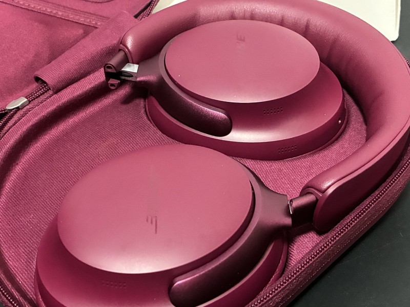 Original Bose QuietComfort Ultra Noise Cancelling Headphones Deep Plum gallery