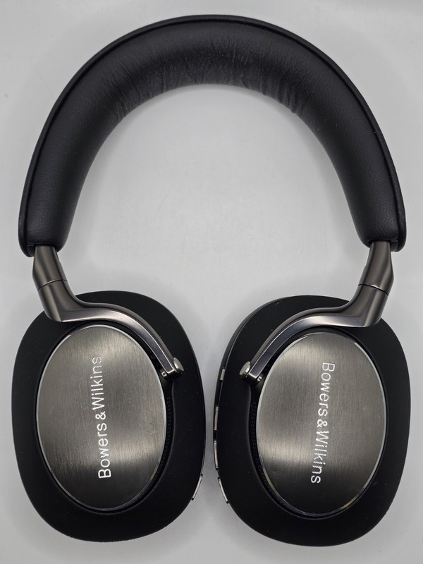 Bowers & Wilkins Px8 Wireless Over-Ear Headphones – Black – Missing Wires