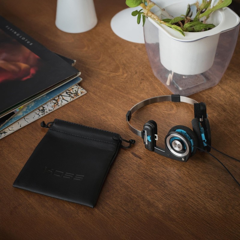 Porta Pro Classic OnEar Headphones Retro Style 3.5mm Wired Plug Black Silver gallery