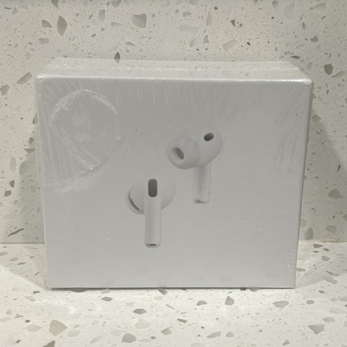 Apple AirPods Pro 3rd Gen Earbuds USB-C Active Noise Cancelling