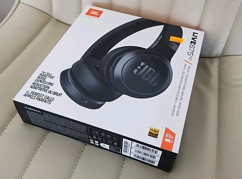 LikeNew Jbl Live675 NC Headphones Adaptive Noise Cancelling gallery