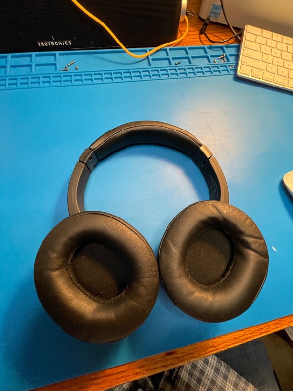 TREBLAB Z2 Wireless Ear-Cup Headphones - Black, Tested and Working gallery