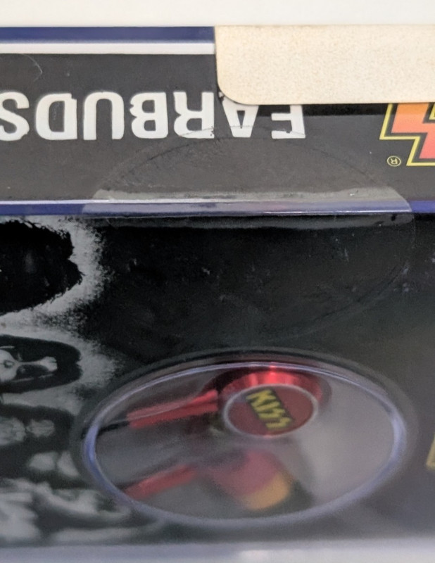KISS Band Earbuds Section 8 Stereo Sound Headphones 2012 NEW Sealed gallery