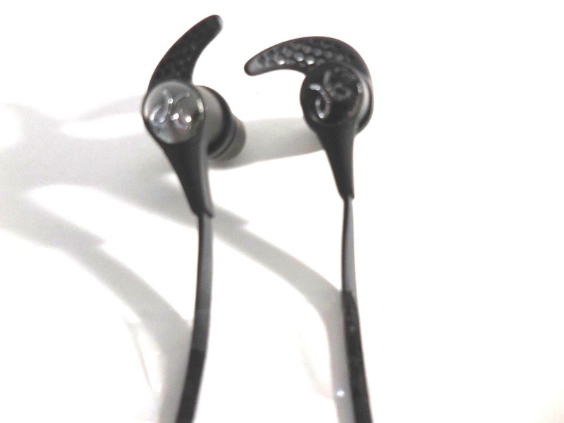 Jaybird X3 In-Ear Wireless Bluetooth Sports Headphones –Blackout ( DEFECTIVE )