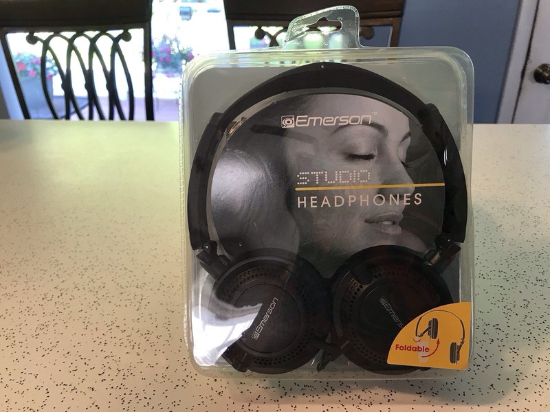Emerson Studio Stereo Headphones Disc Jockey IPOD MP3 Brand New Sealed & Vintage