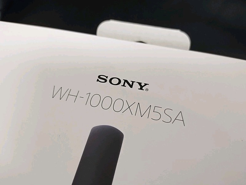 LikeNew WH-1000XM5SA Premium Noise Canceling Auto NC Optimizer, 30-Hours gallery