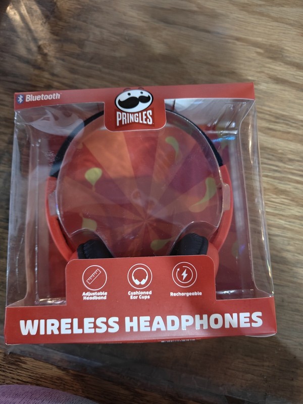 P6- PRINGLES WIRELESS HEADPHONES BRAND NEW FACTORY SEALED BLUETOOTH GREAT GIFT